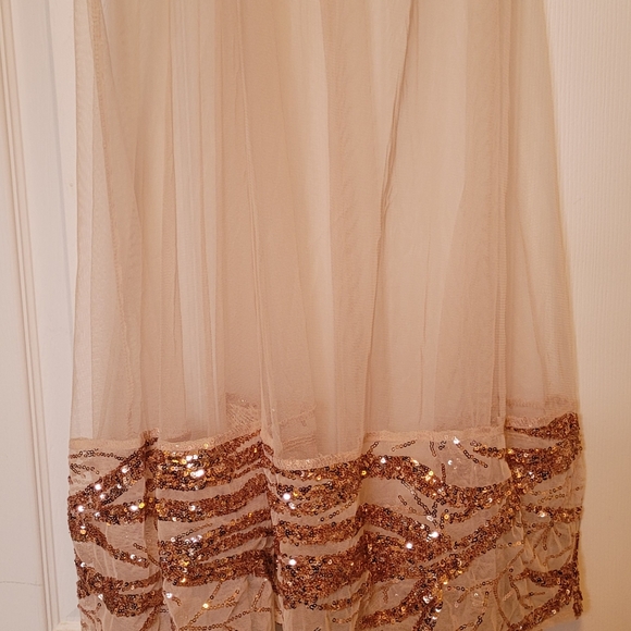 Pink Sequin Dress - Picture 5 of 9